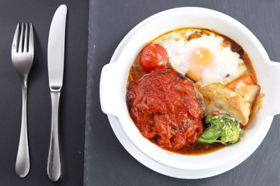 アピアの煮込みハンバーグ